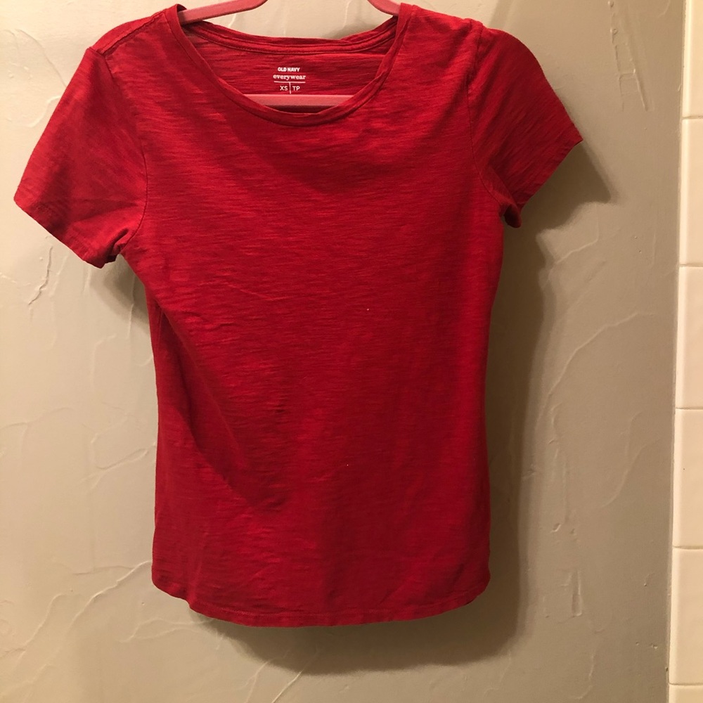 Old navy red top